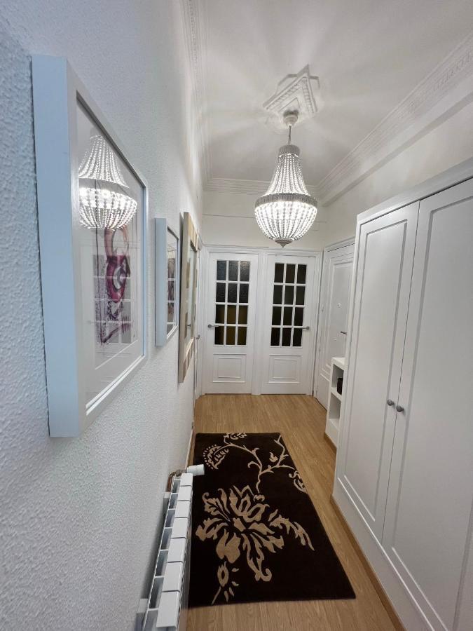 Appartement Amplio y céntrico piso con patio. à La Corogne Extérieur photo